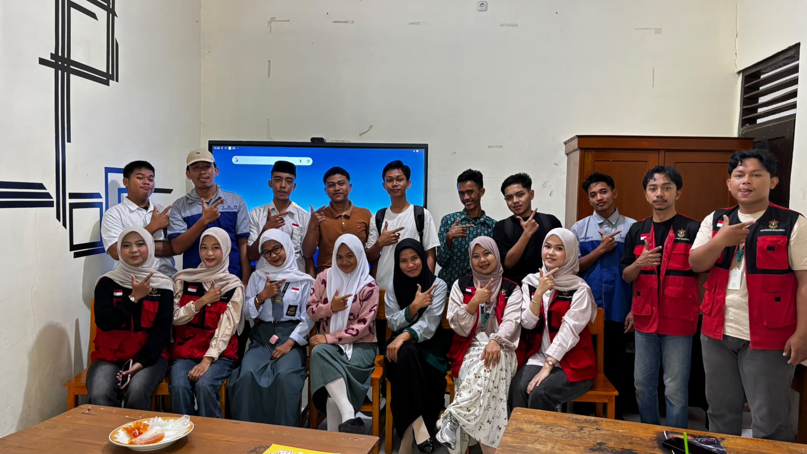 Mewujudkan Generasi Cerdas dan Sehat, Kader Keamanan Pangan Sukses Edukasi 5 Kunci Keamanan Pangan di SMK PGRI Bantaeng